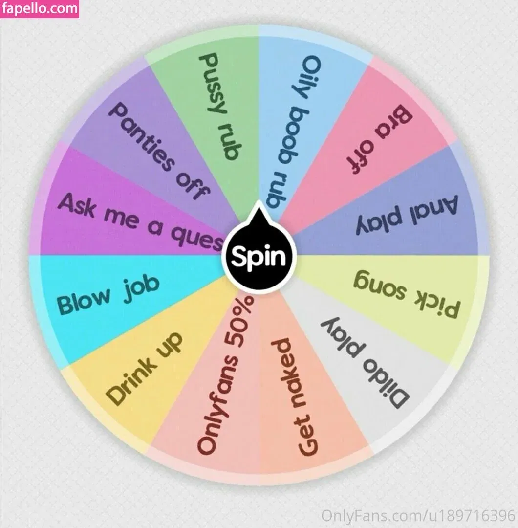 linapi Onlyfans Photo Gallery 