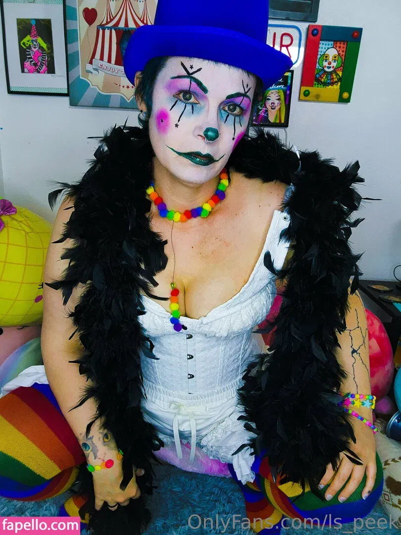 ls_peek Onlyfans Photo Gallery 