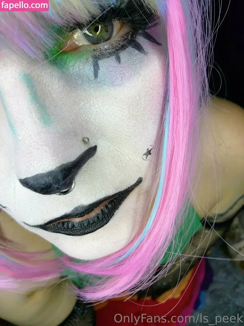 ls_peek Onlyfans Photo Gallery 