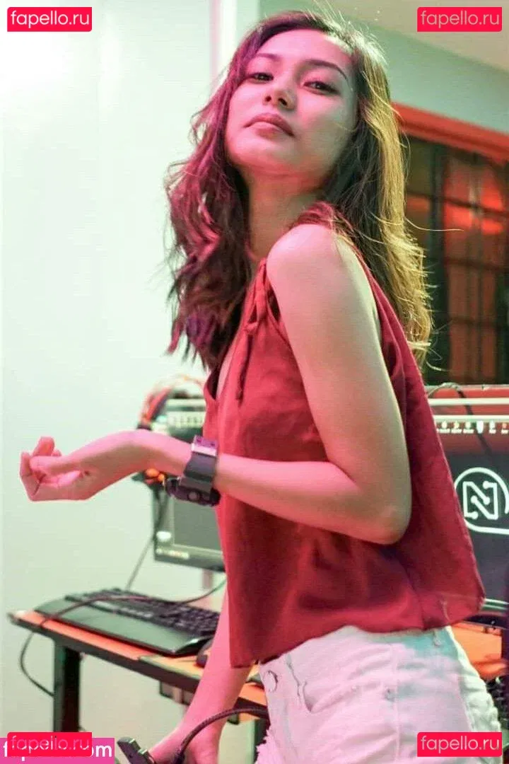 Chippu Onlyfans Photo Gallery 