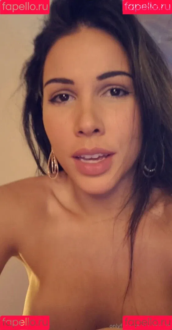 Miss Bella Brookz Onlyfans Photo Gallery 