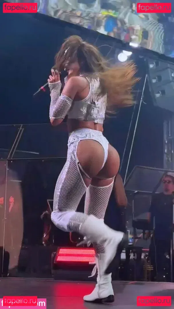 AmandaToy Onlyfans Photo Gallery 