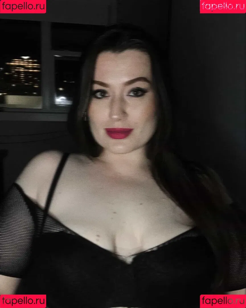 Tori Assins Onlyfans Photo Gallery 
