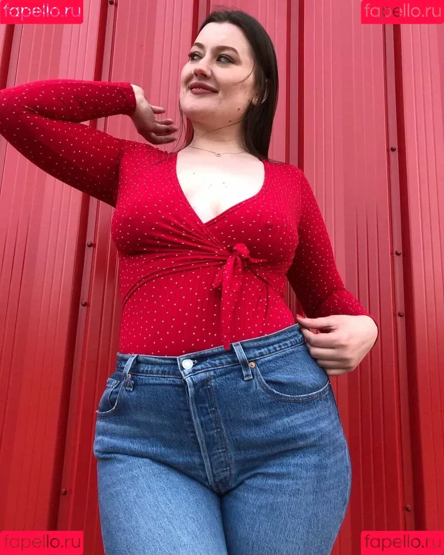Tori Assins Onlyfans Photo Gallery 