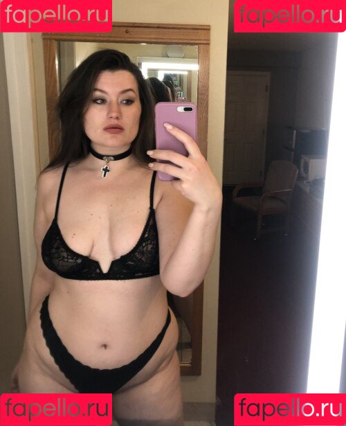 Tori Assins Onlyfans Photo Gallery 