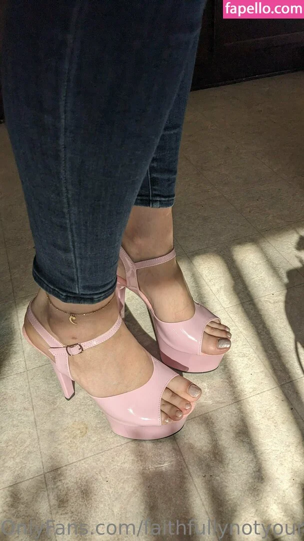 faithfullynotyours Onlyfans Photo Gallery 