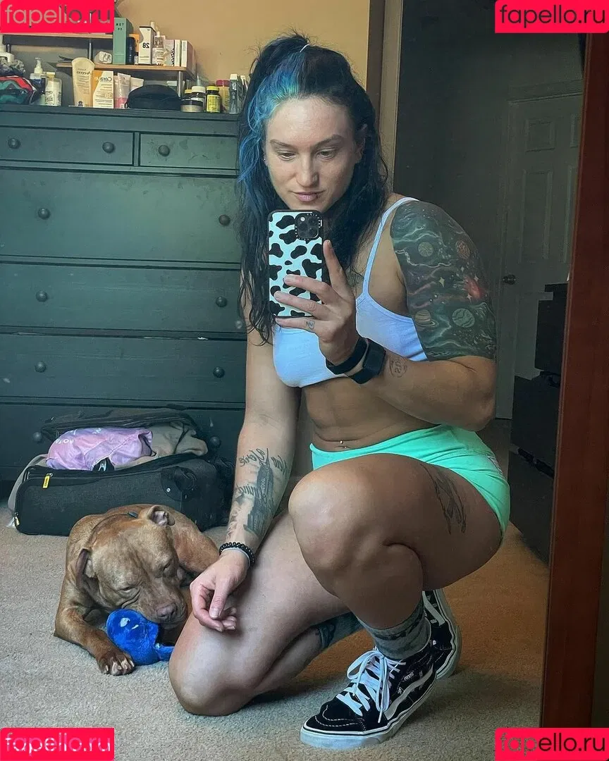 Kris Statlander Onlyfans Photo Gallery 