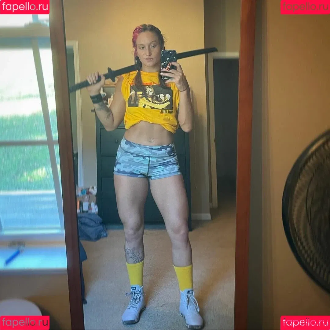 Kris Statlander Onlyfans Photo Gallery 