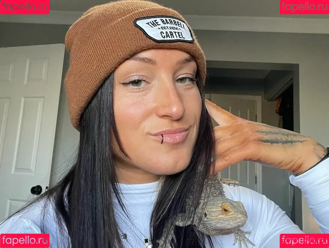 Kris Statlander Onlyfans Photo Gallery 