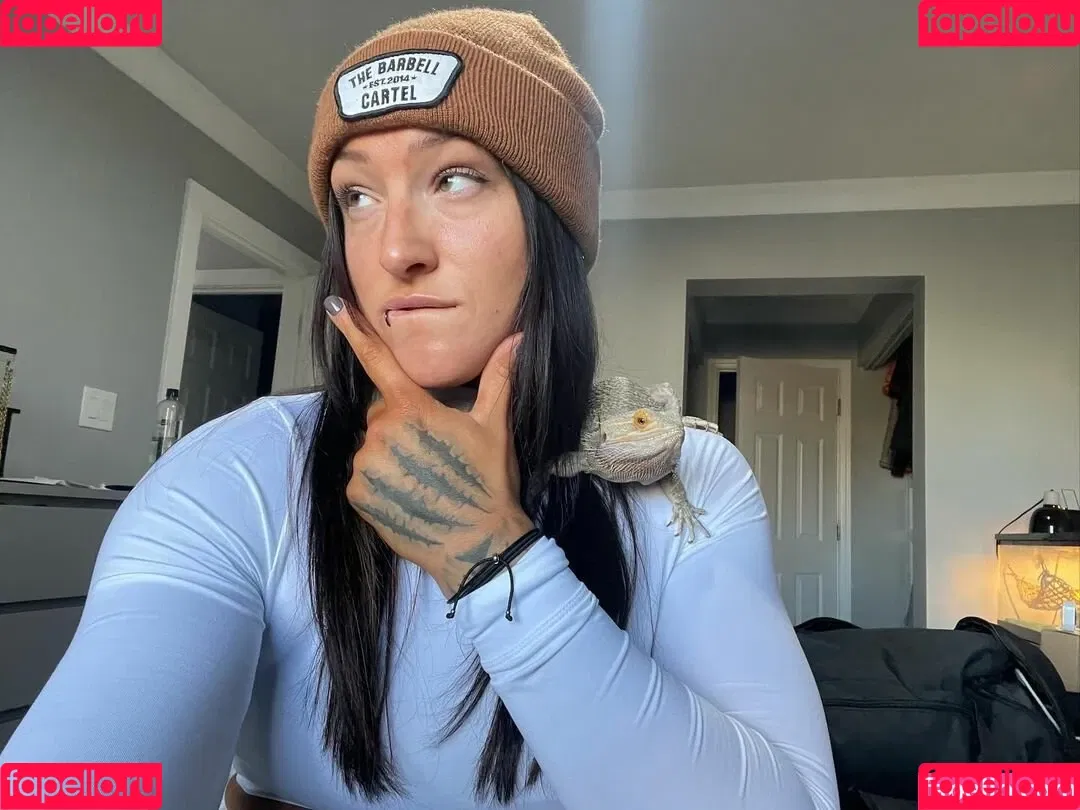 Kris Statlander Onlyfans Photo Gallery 