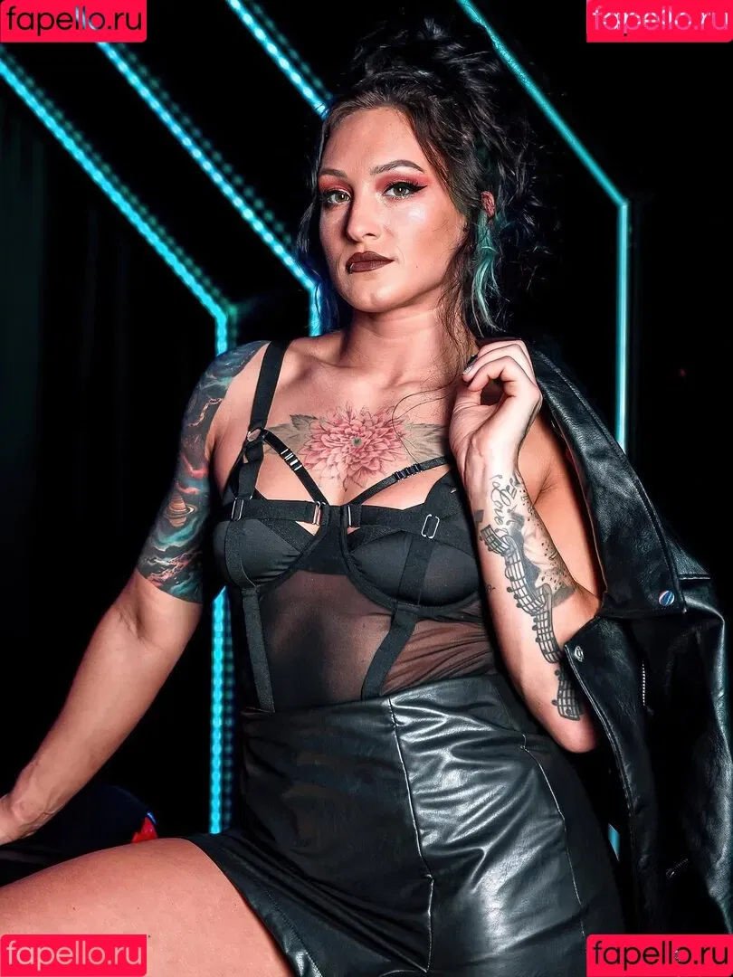 Kris Statlander Onlyfans Photo Gallery 