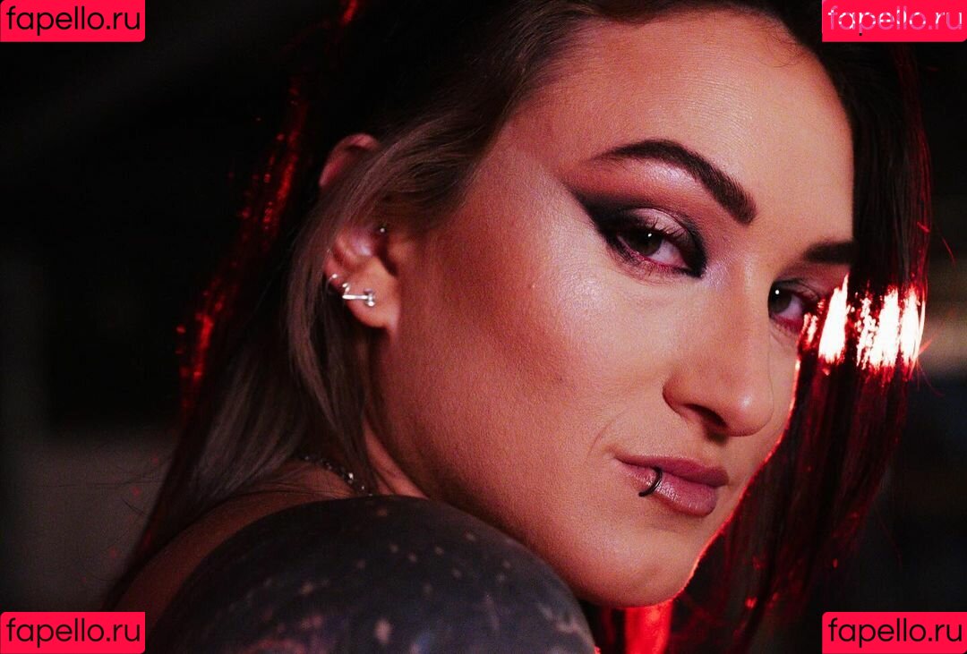 Kris Statlander Onlyfans Photo Gallery 