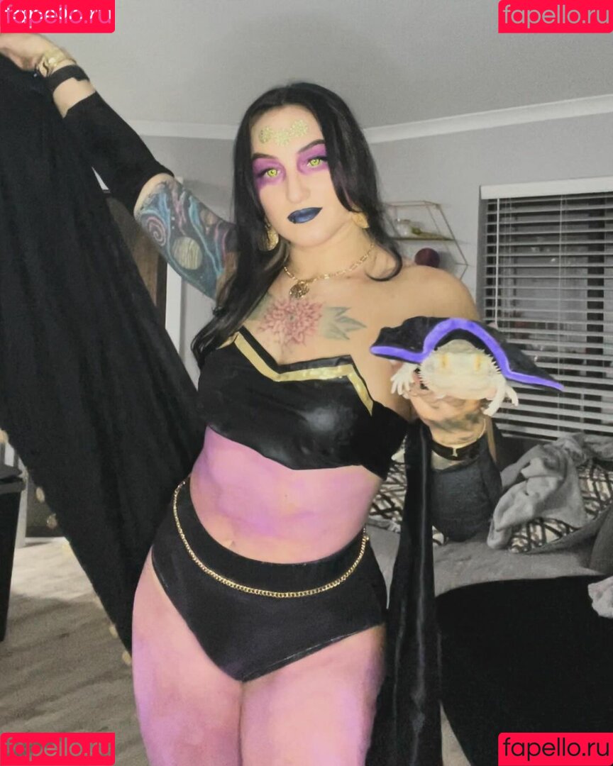 Kris Statlander Onlyfans Photo Gallery 