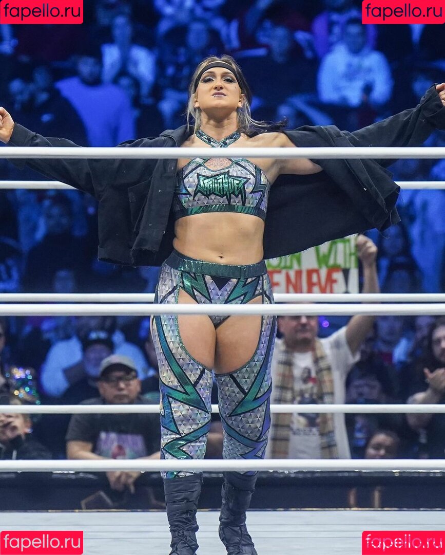 Kris Statlander Onlyfans Photo Gallery 