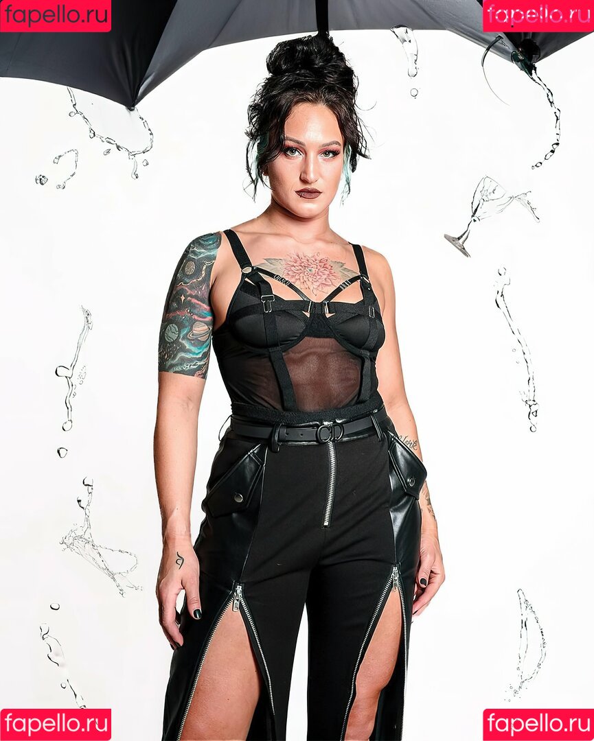 Kris Statlander Onlyfans Photo Gallery 