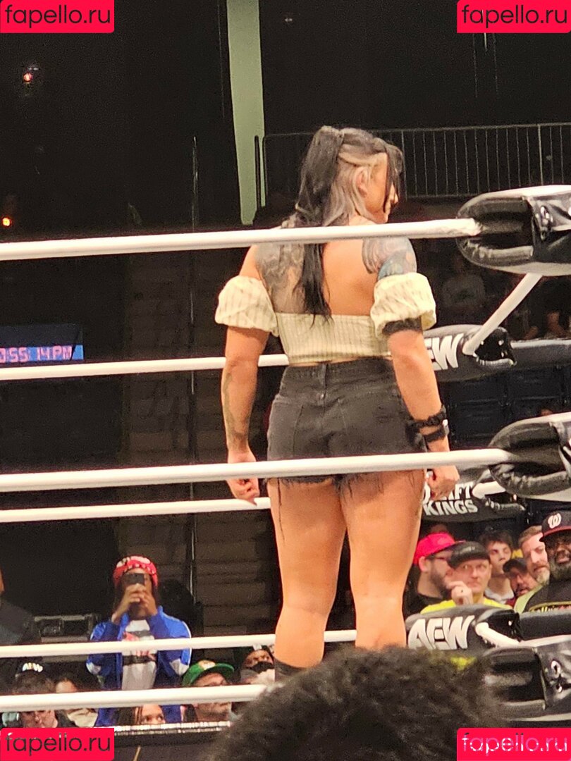 Kris Statlander Onlyfans Photo Gallery 