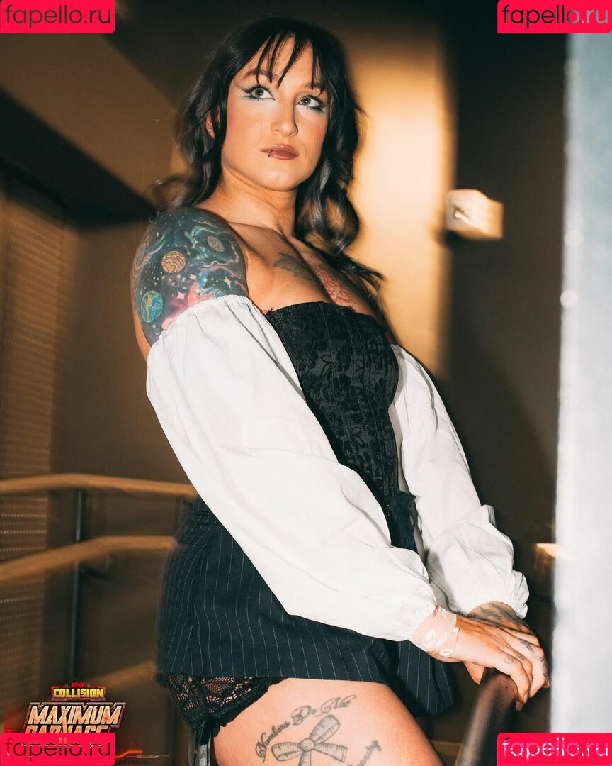 Kris Statlander Onlyfans Photo Gallery 