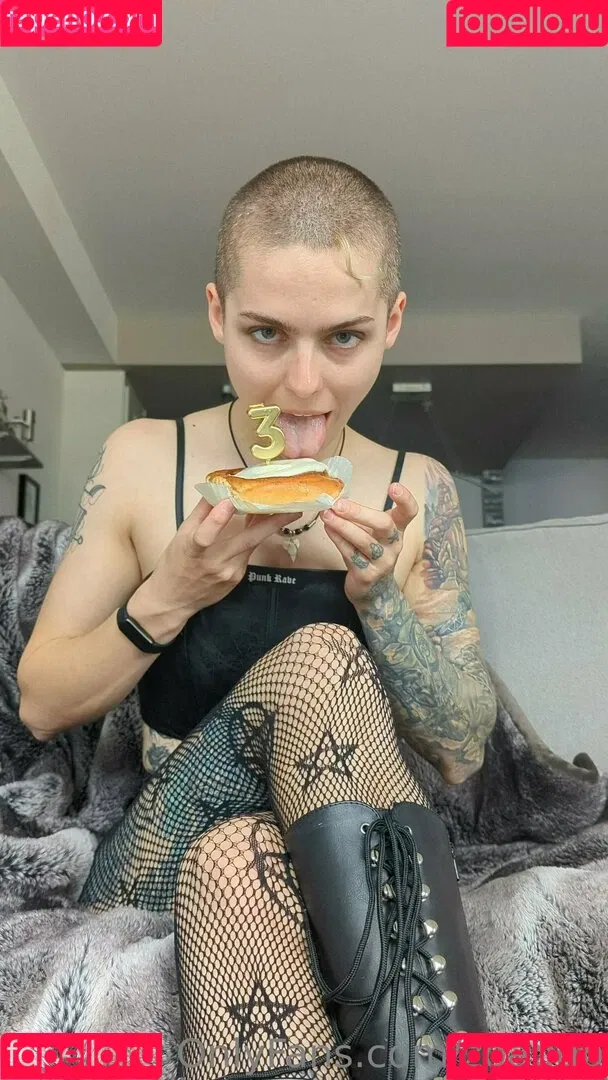 zoadgo Onlyfans Photo Gallery 