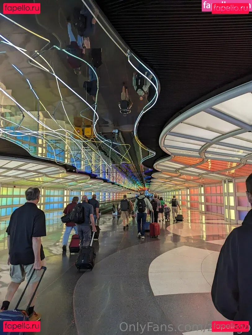 zoadgo Onlyfans Photo Gallery 