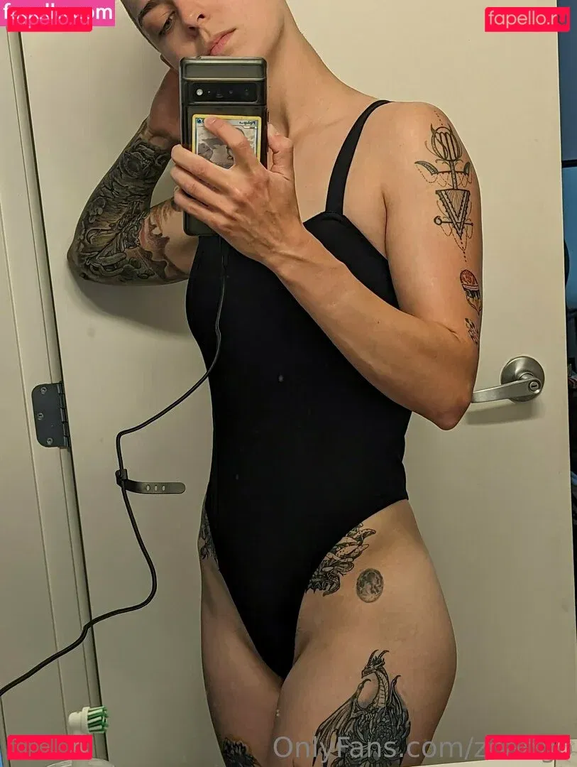 zoadgo Onlyfans Photo Gallery 