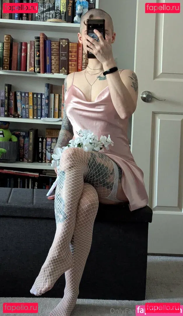 zoadgo Onlyfans Photo Gallery 