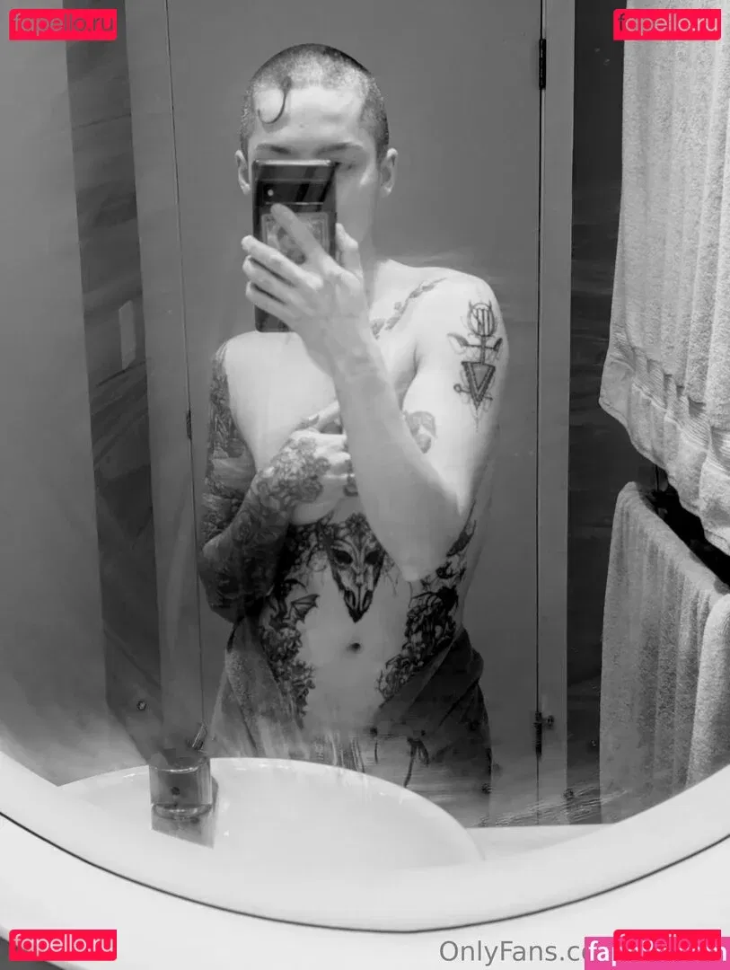 zoadgo Onlyfans Photo Gallery 