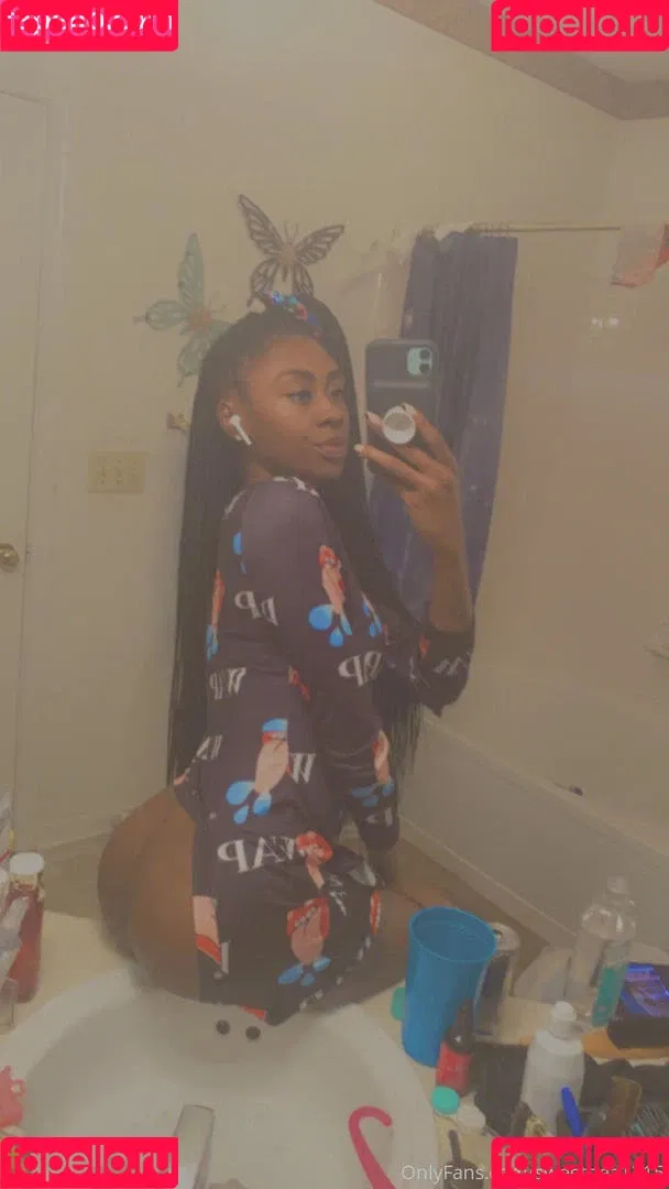 sweetpea1215 Onlyfans Photo Gallery 