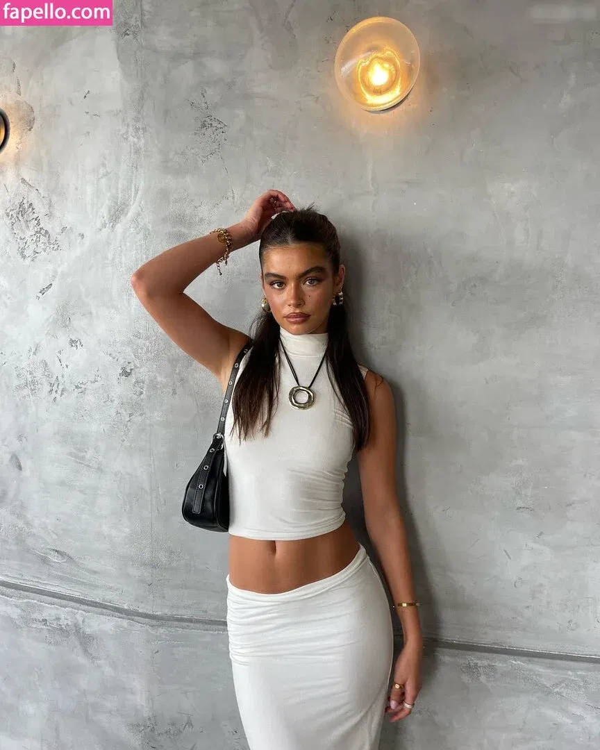 olivia phillippss Onlyfans Photo Gallery 