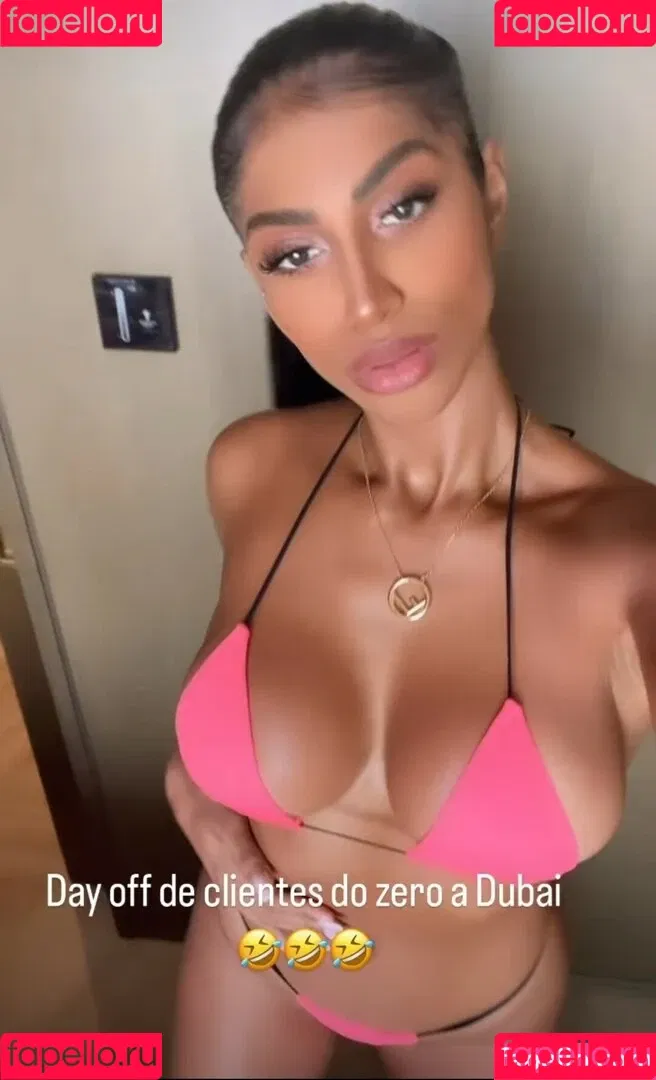 Dubai Escort Onlyfans Photo Gallery 