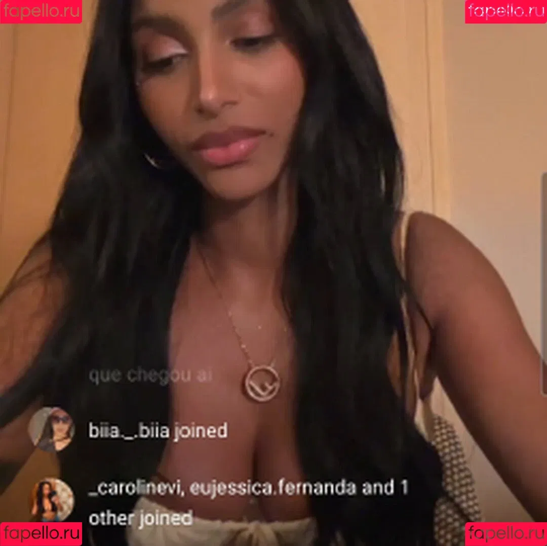 Dubai Escort Onlyfans Photo Gallery 