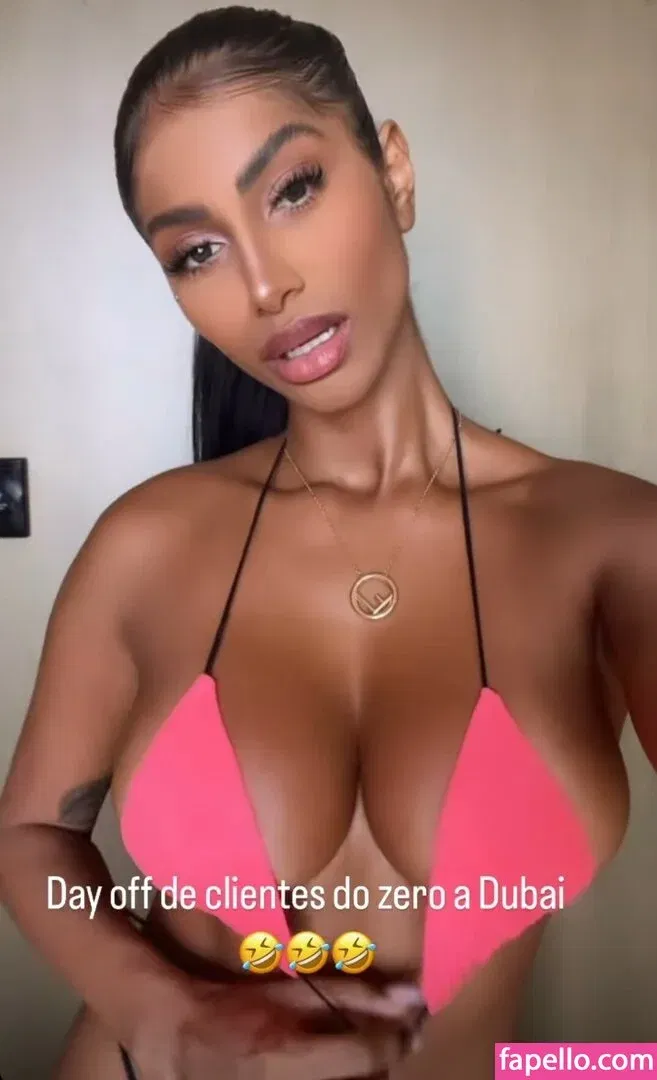 Dubai Escort Onlyfans Photo Gallery 