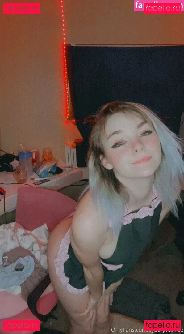 hyperbabecyber Onlyfans Photo Gallery 