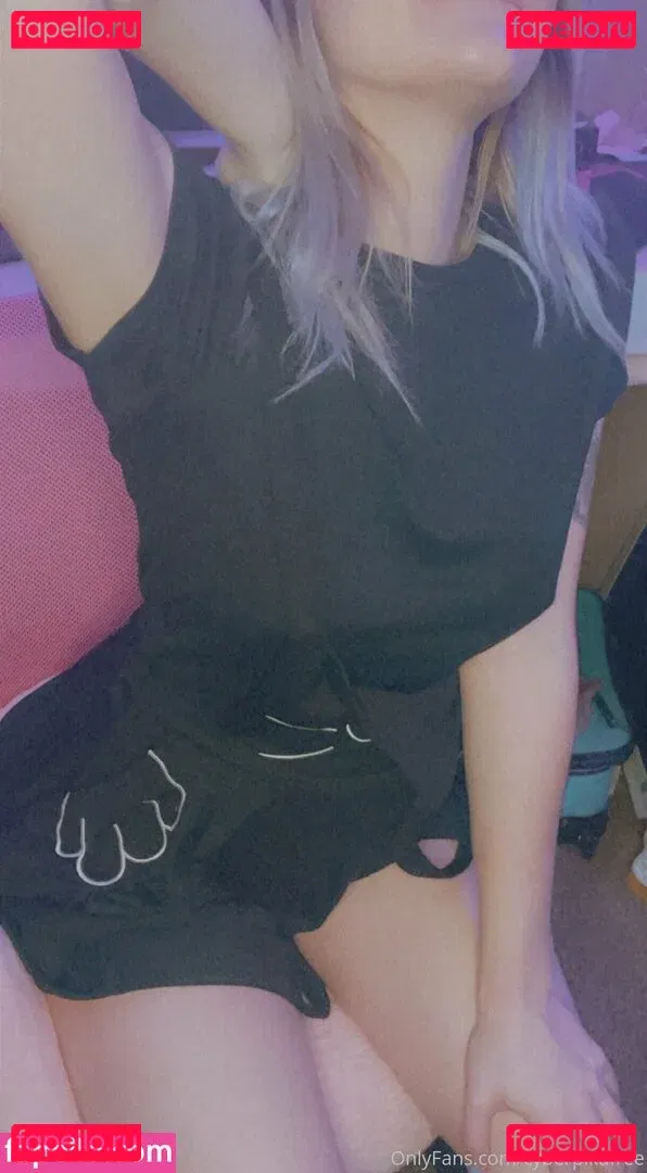 hyperbabecyber Onlyfans Photo Gallery 