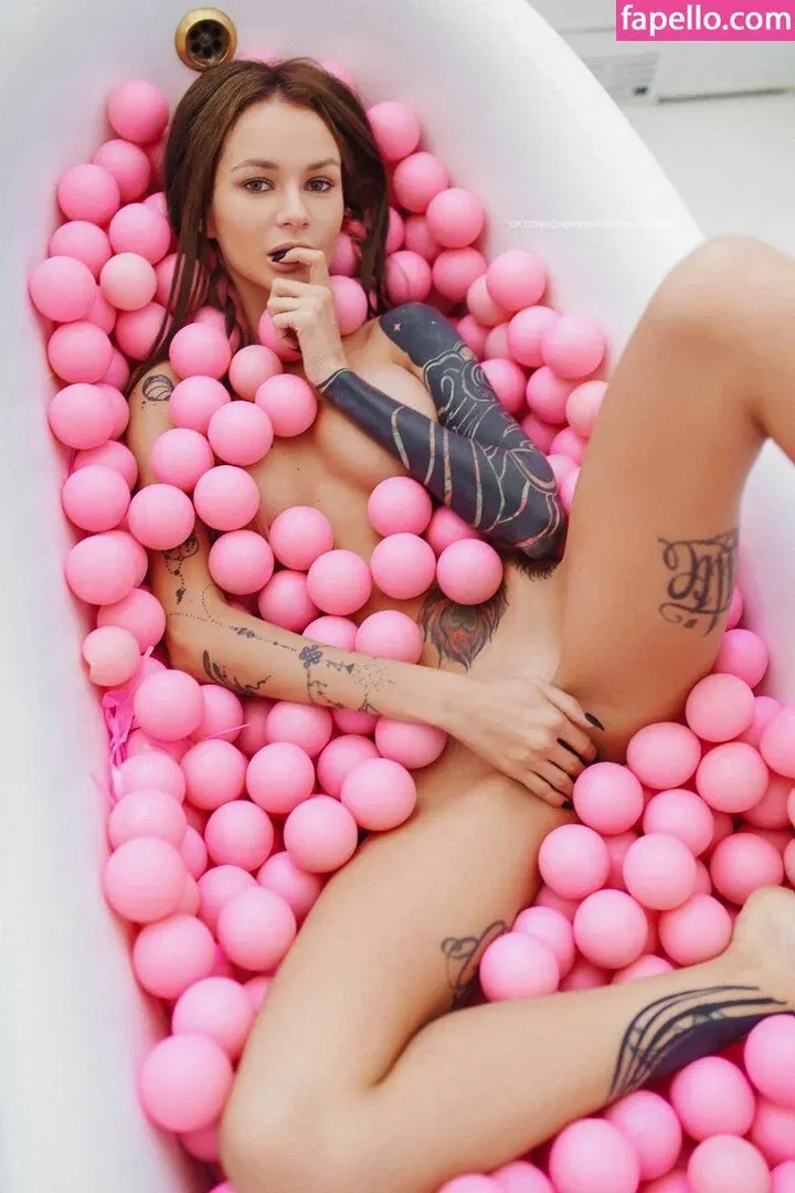 Katieleighgx Onlyfans Photo Gallery 