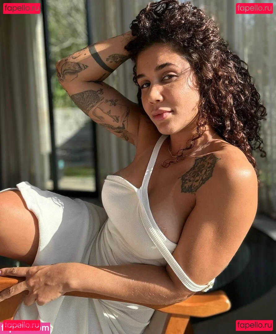 Lana Borges Onlyfans Photo Gallery 