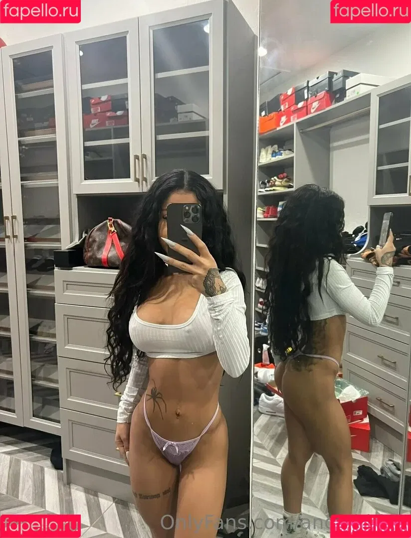 angellyummy Onlyfans Photo Gallery 