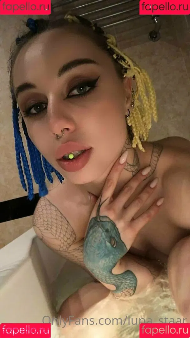 lllisha Onlyfans Photo Gallery 