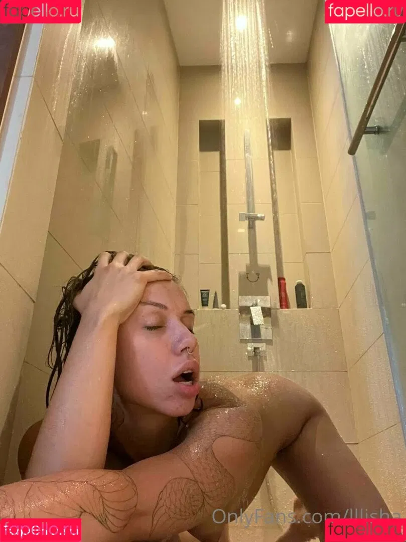 lllisha Onlyfans Photo Gallery 