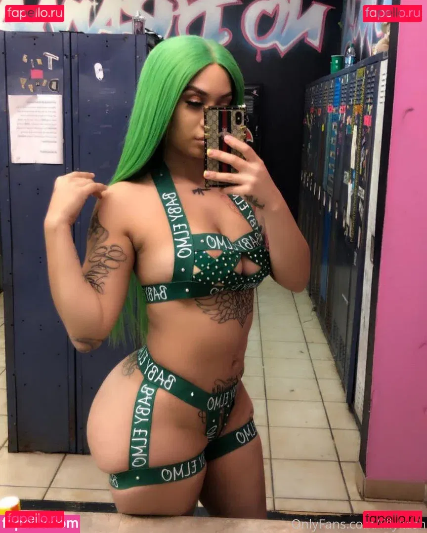 lllisha Onlyfans Photo Gallery 