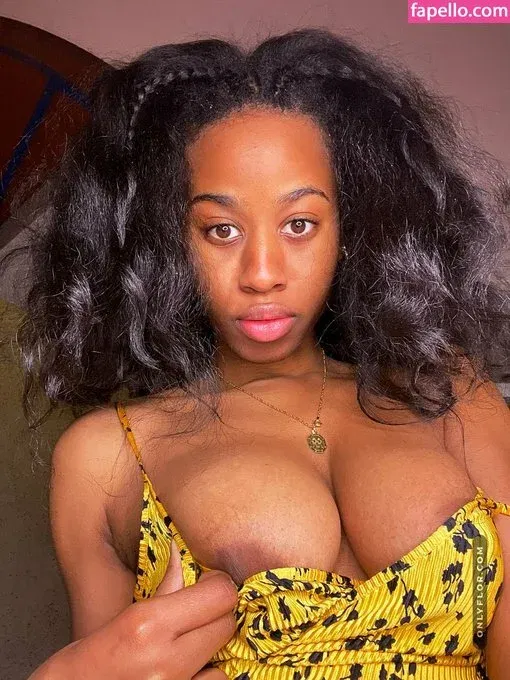 florheavenly Onlyfans Photo Gallery 