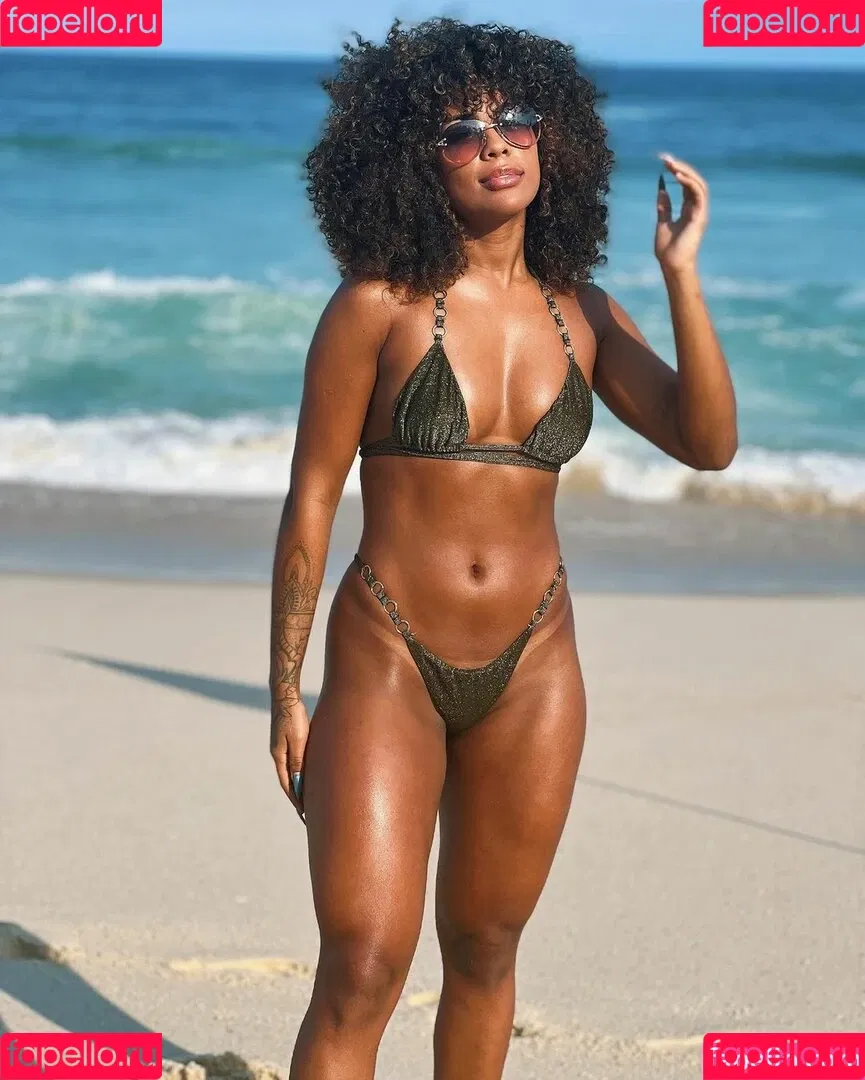 Marvvila Onlyfans Photo Gallery 