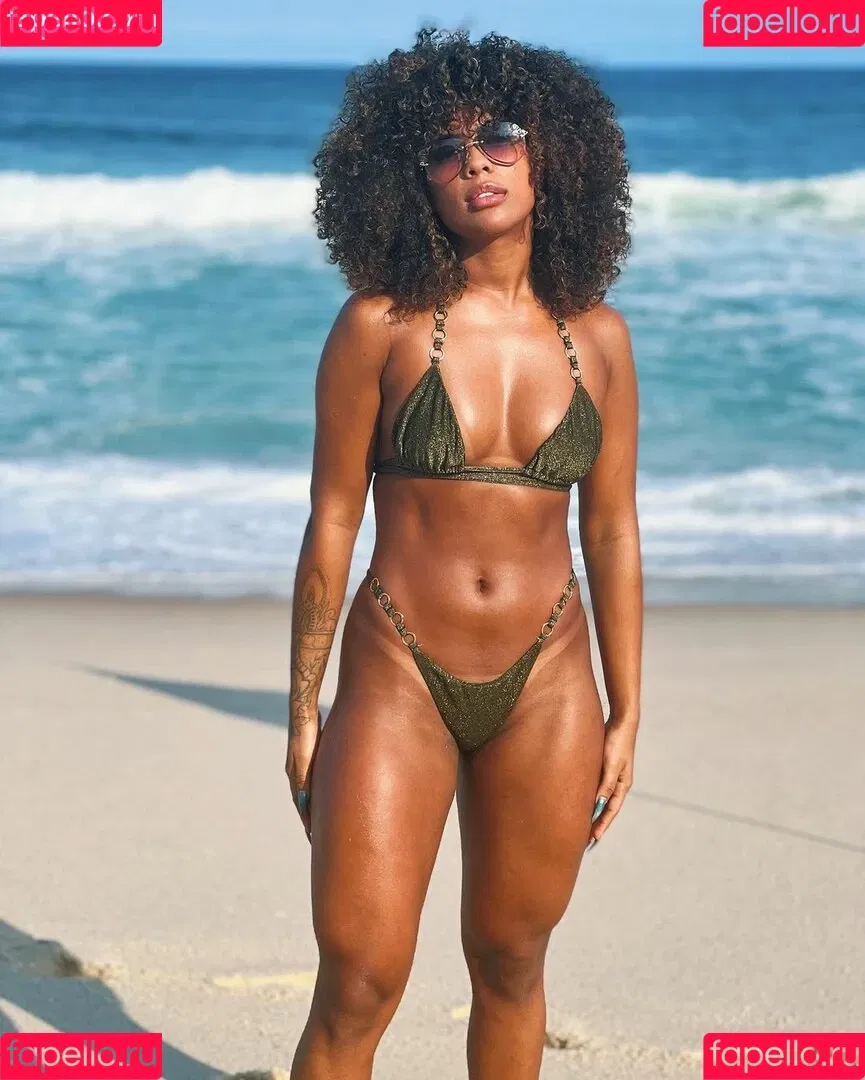 Marvvila Onlyfans Photo Gallery 
