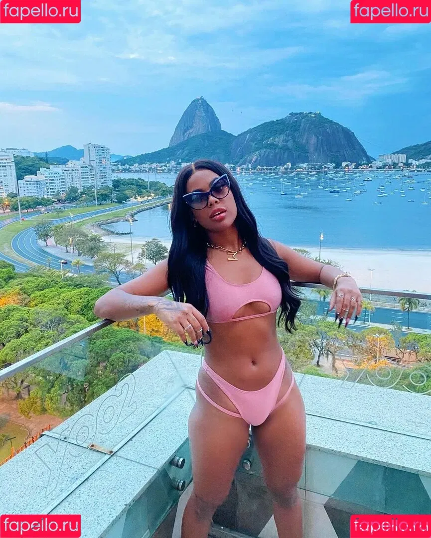 Marvvila Onlyfans Photo Gallery 