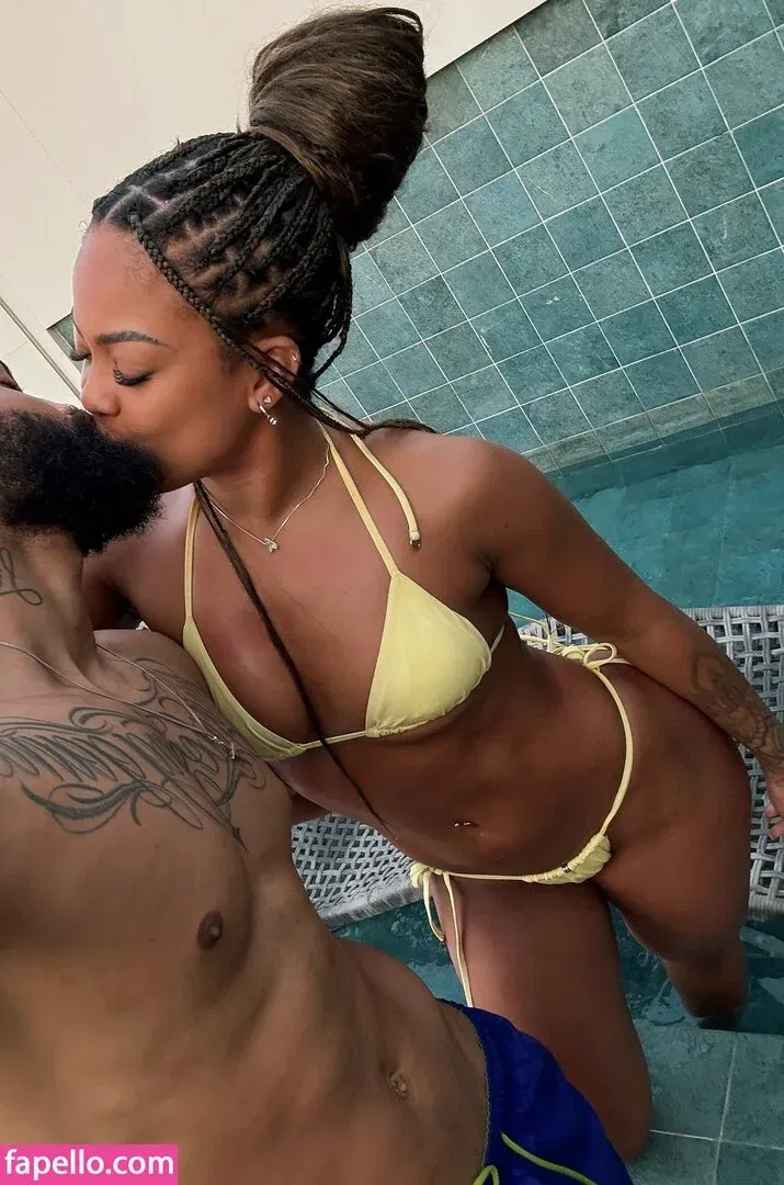 Marvvila Onlyfans Photo Gallery 