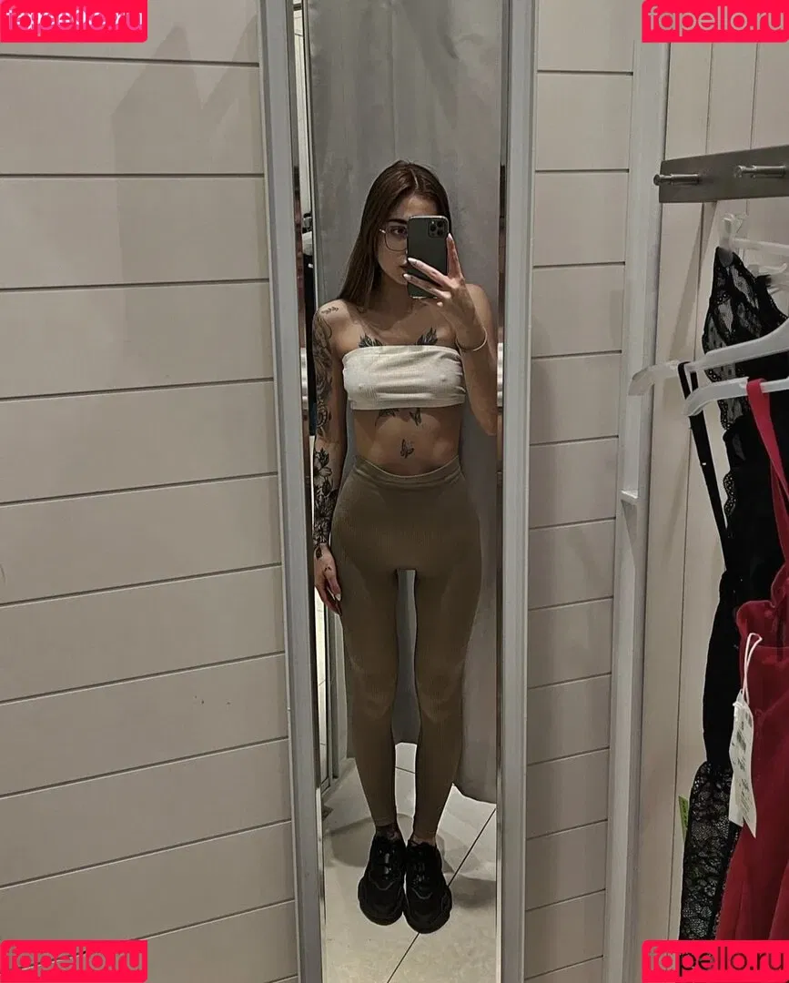 Marta Stefanska (ste_f_u_n_) Onlyfans Photo Gallery 