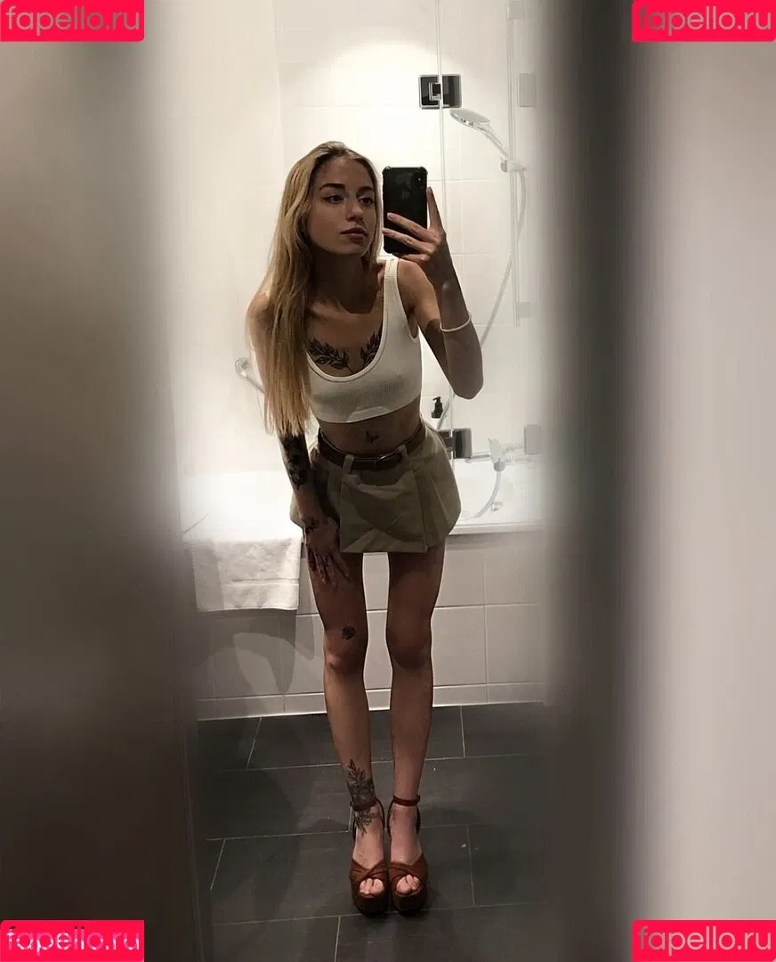 Marta Stefanska (ste_f_u_n_) Onlyfans Photo Gallery 