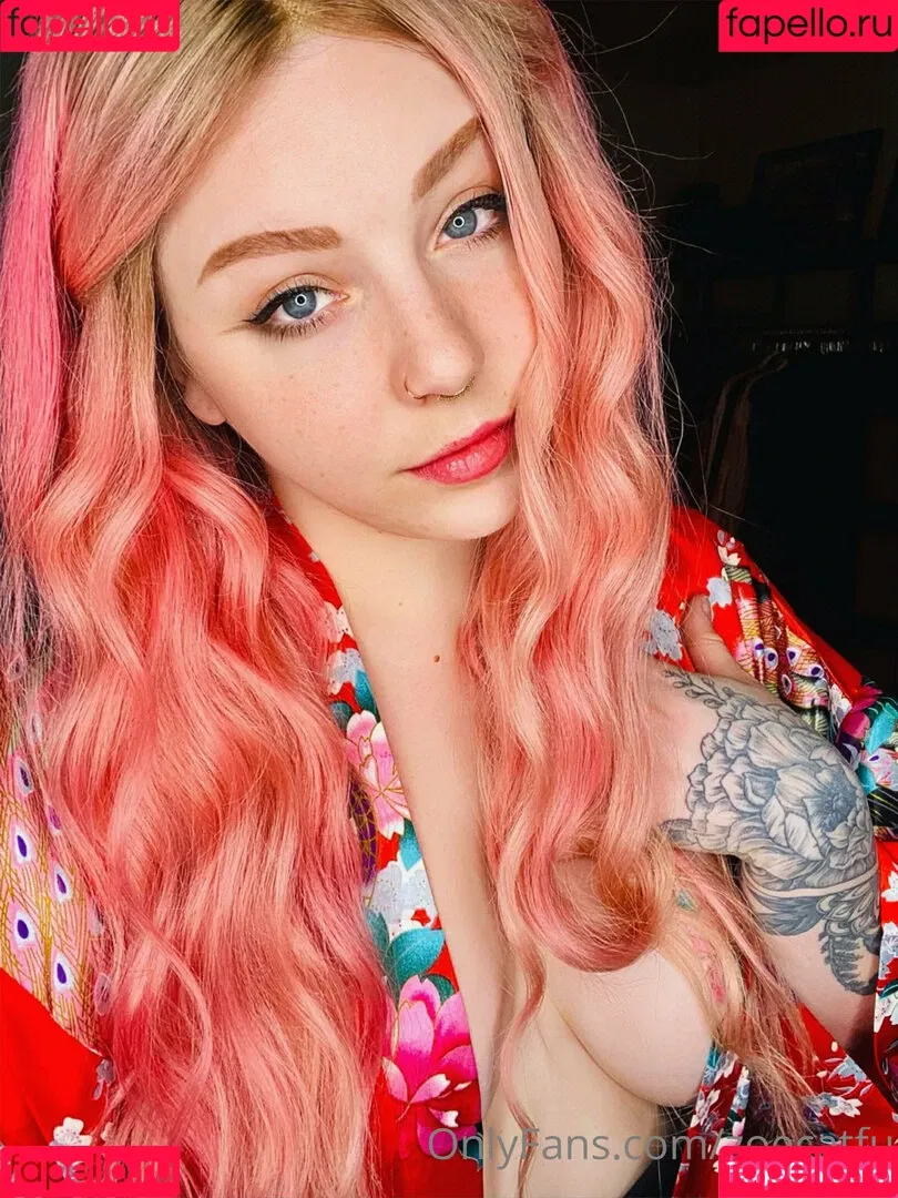 ZoeCatfu Onlyfans Photo Gallery 