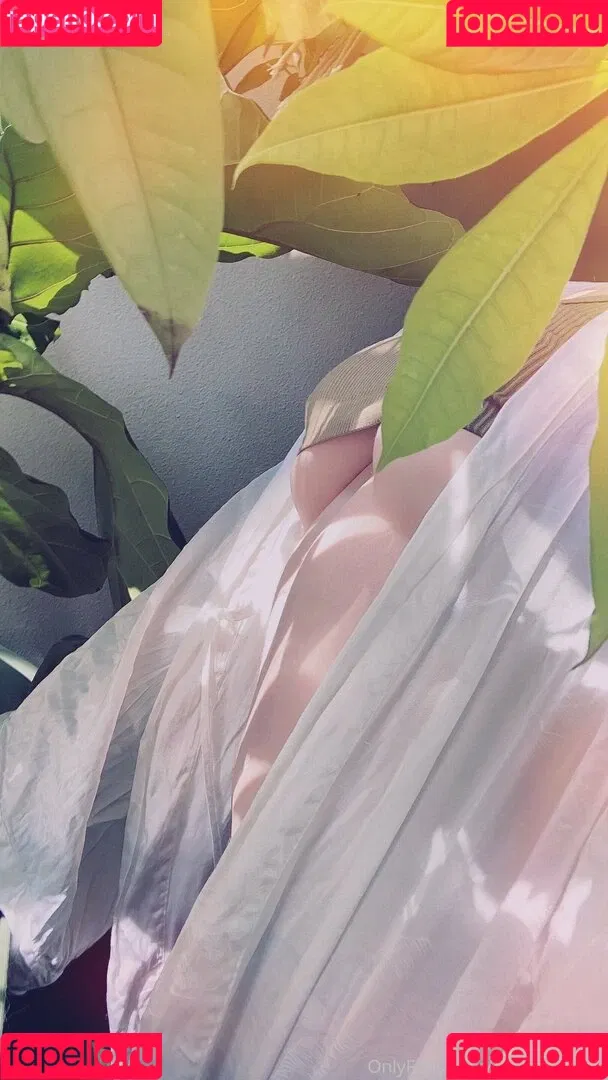 ZoeCatfu Onlyfans Photo Gallery 