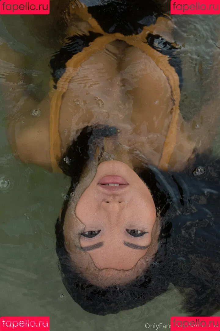 asian_model Onlyfans Photo Gallery 