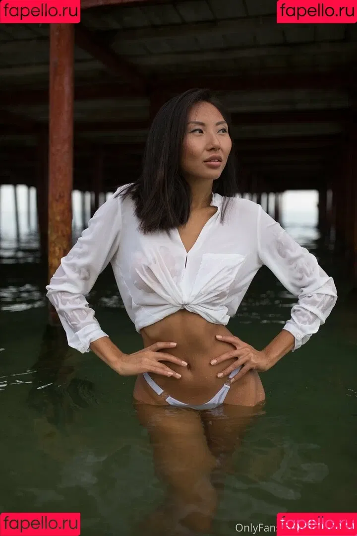 asian_model Onlyfans Photo Gallery 